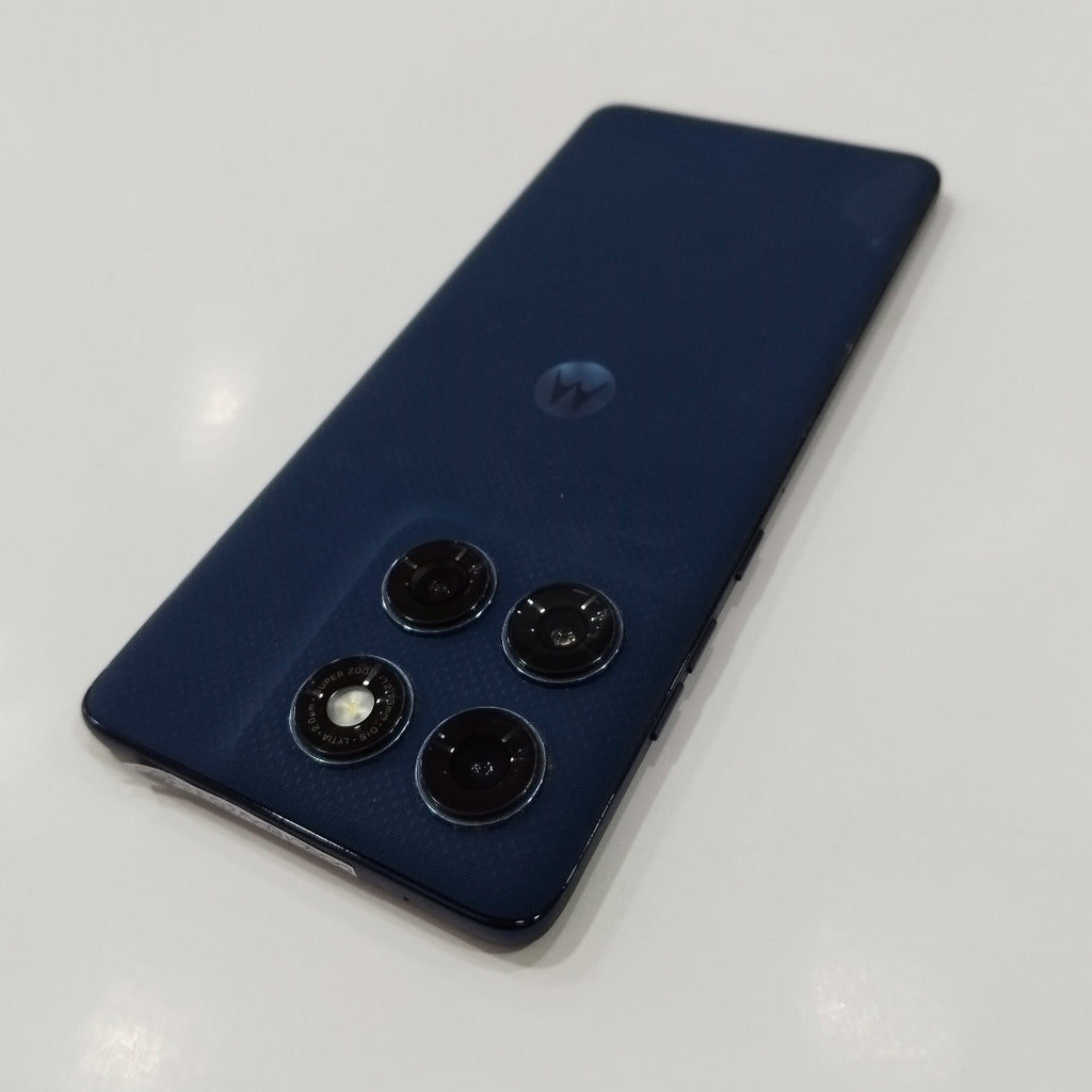 CELULAR MOTOROLA EDGE 60 XT2505-3 (2025) 512 GB 12 GB RAM (SEMINUEVO)
