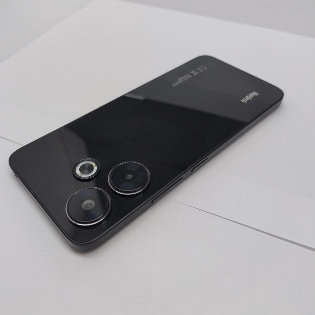 CELULAR XIAOMI REDMI 13 24049RN28L (2024) 256 GB 8 GB RAM (SEMINUEVO)