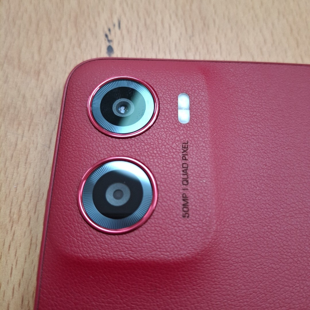 CELULAR MOTOROLA MOTO G05 XT2523-2 (2025) 128 GB 4 GB RAM (SEMINUEVO)