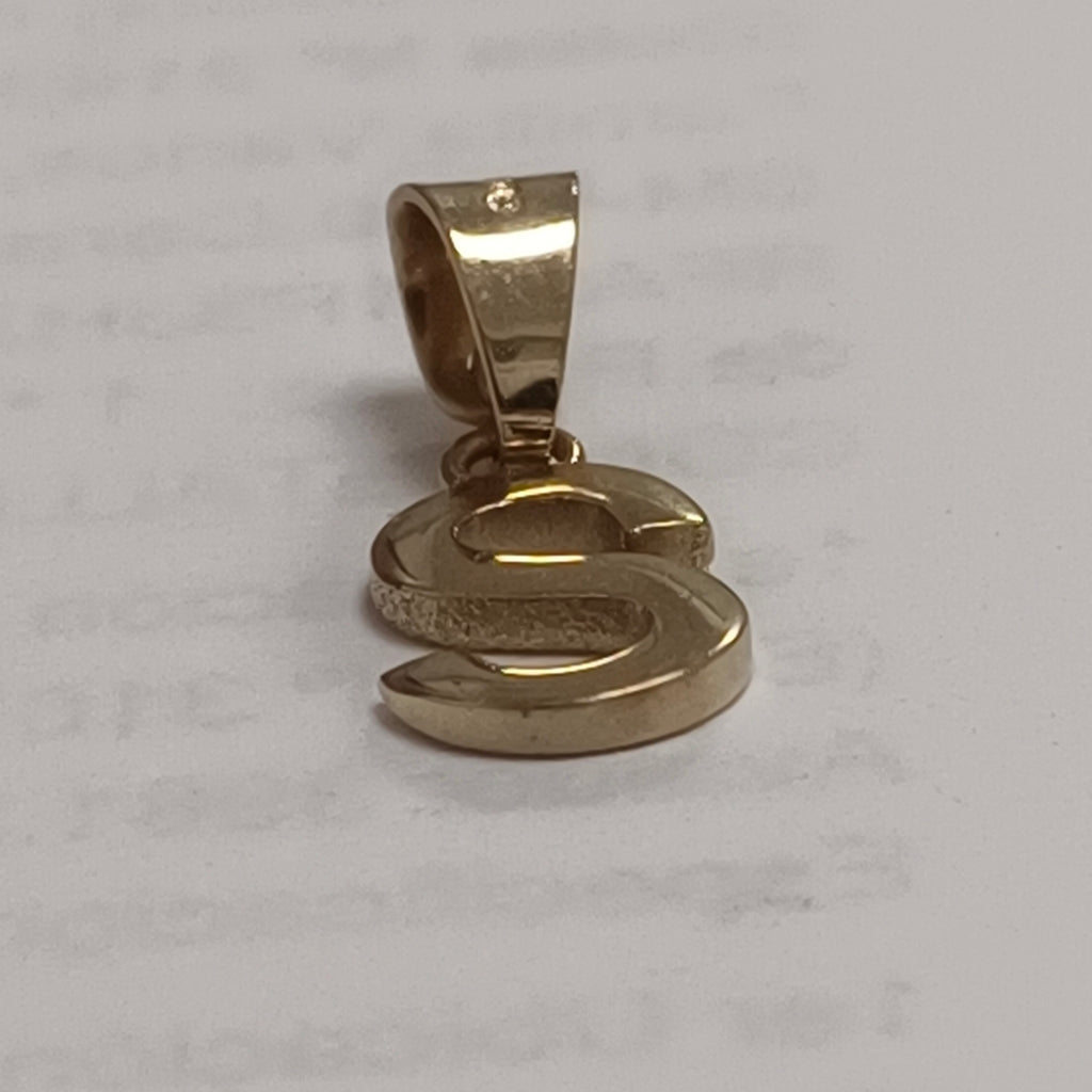 DIJE ORO 10 K 0.7 GRMS (SEMINUEVO)