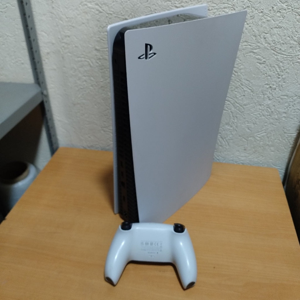 CONSOLA DE VIDEOJUEGO SONY PS5 825 SSD (SEMINUEVO)