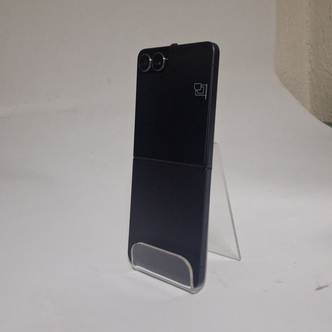 CELULAR SAMSUNG GALAXY Z FLIP 7 SM-F766B (2025) 512 GB 12 GB RAM (SEMINUEVO)