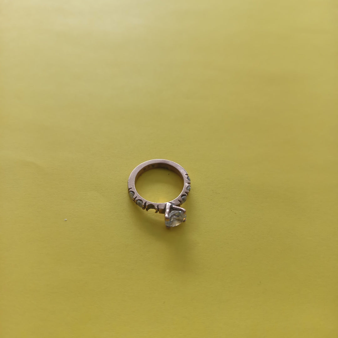SOLITARIO ORO 8 K 4,00 GRMS (SEMINUEVO)