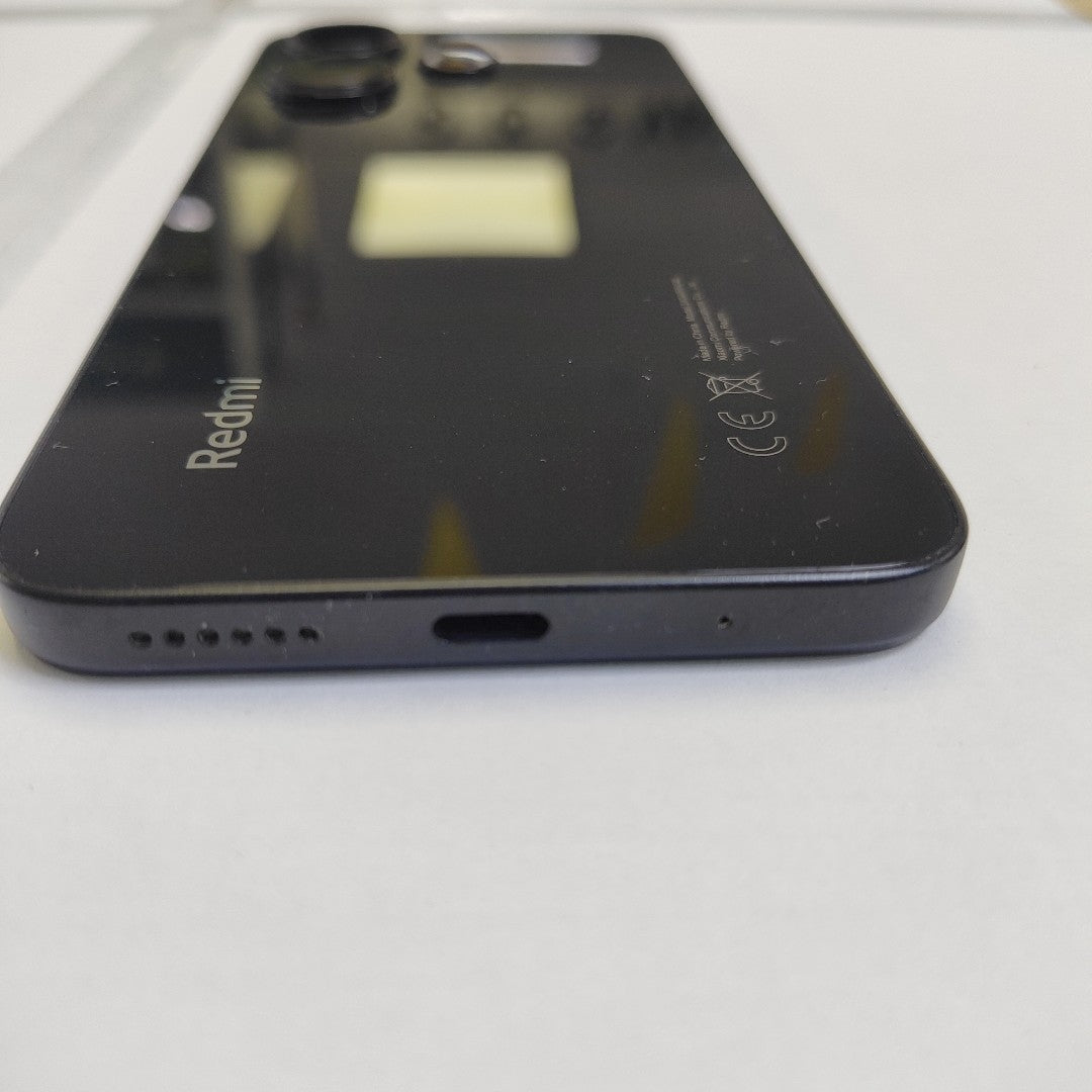 CELULAR XIAOMI REDMI 13 24049RN28L (2024) 256 GB 8 GB RAM (SEMINUEVO)