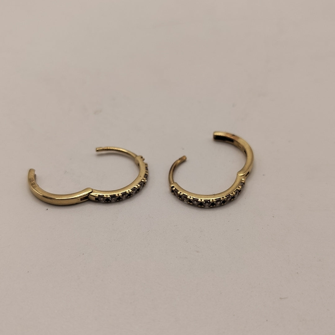 ARRACADAS PAR ORO 10 K 1,50 GRMS (SEMINUEVO)