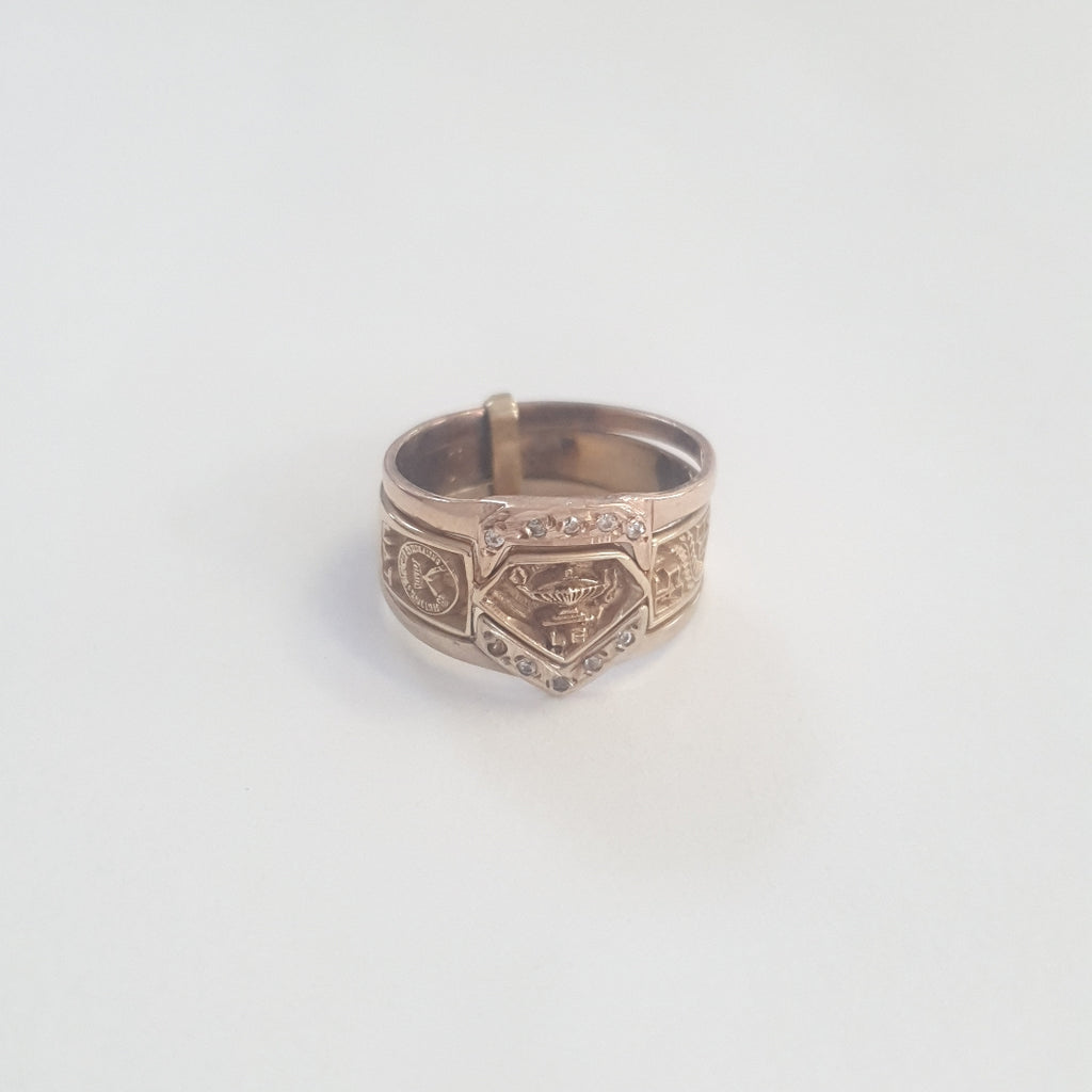 ANILLO DE GRADUACIÓN ORO 14 K 4.7 GRMS (SEMINUEVO)
