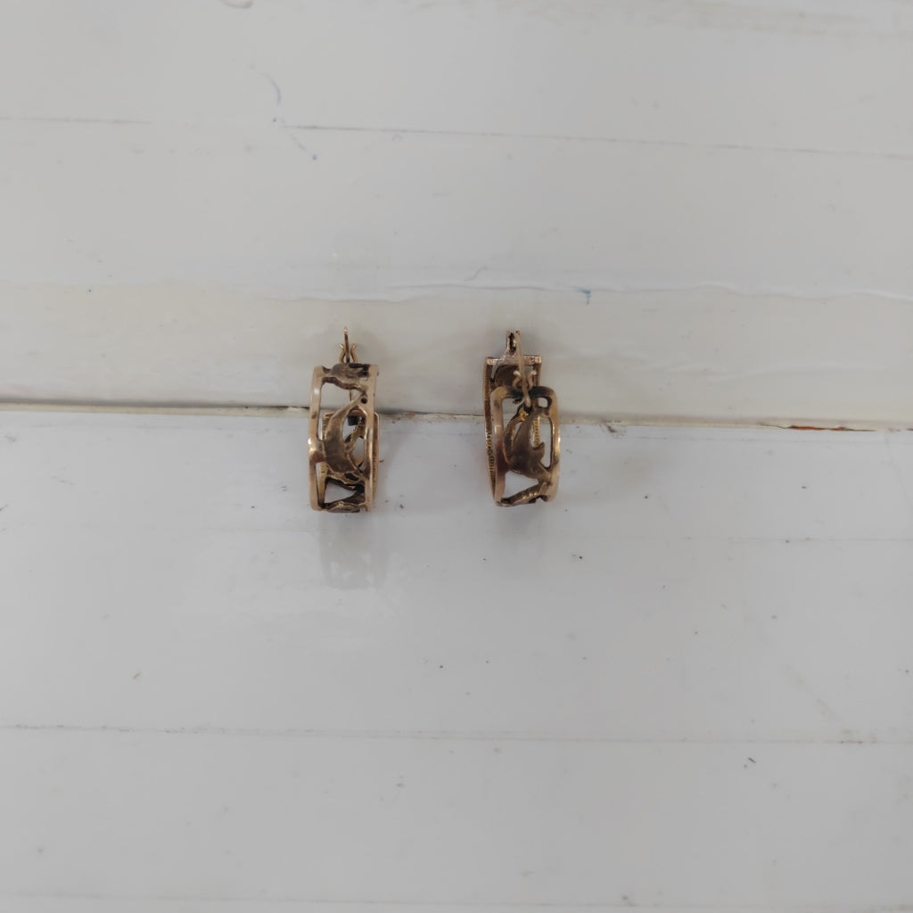 ARRACADAS PAR ORO 8 K 6.5 GRMS (SEMINUEVO)