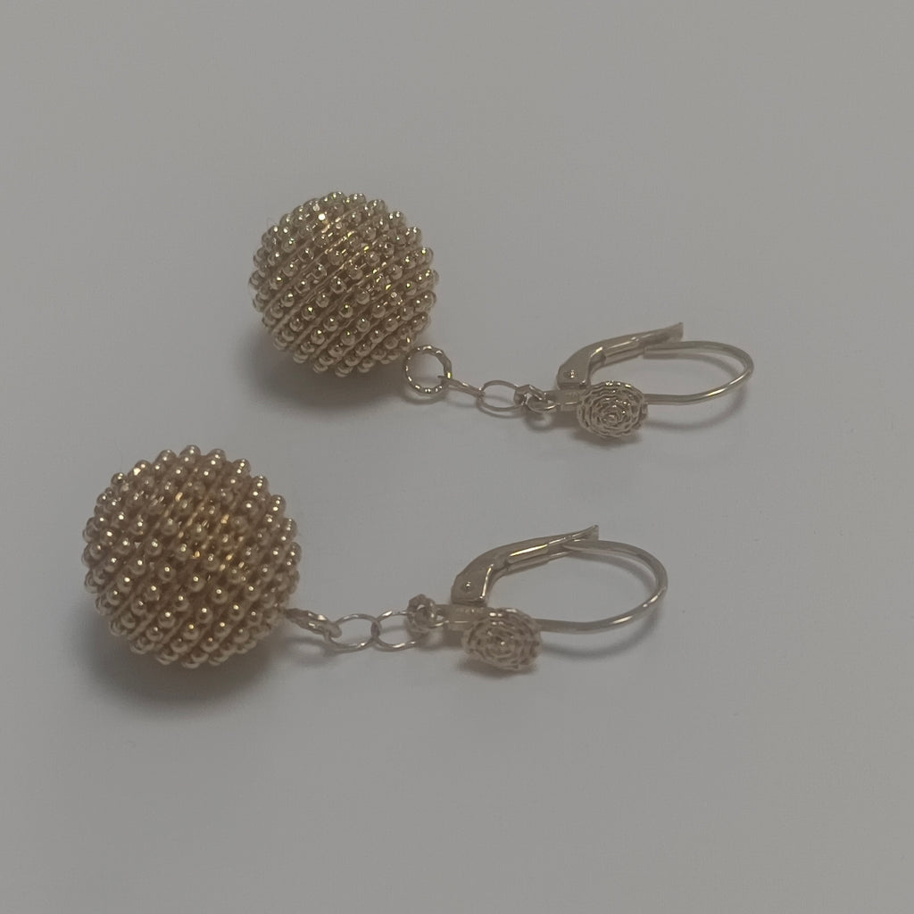 ARETES PAR ORO 14 K 7.6 GRMS (SEMINUEVO)