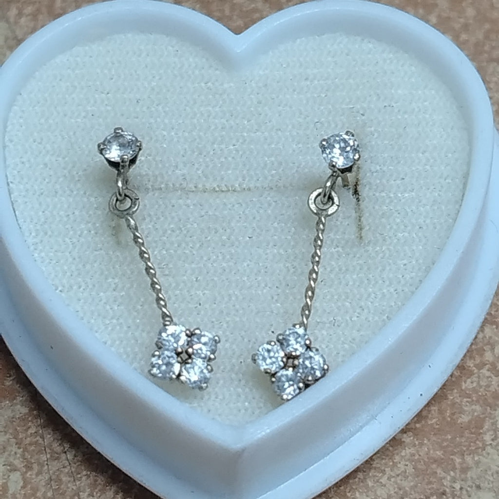 ARETES PAR ORO 10 K 0.8 GRMS (SEMINUEVO)