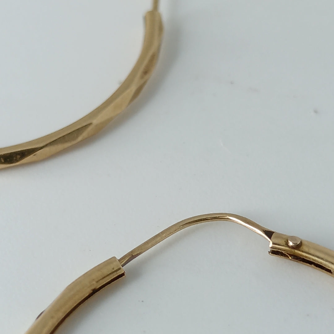 ARRACADAS PAR ORO 14 K 2.6 GRMS (SEMINUEVO)