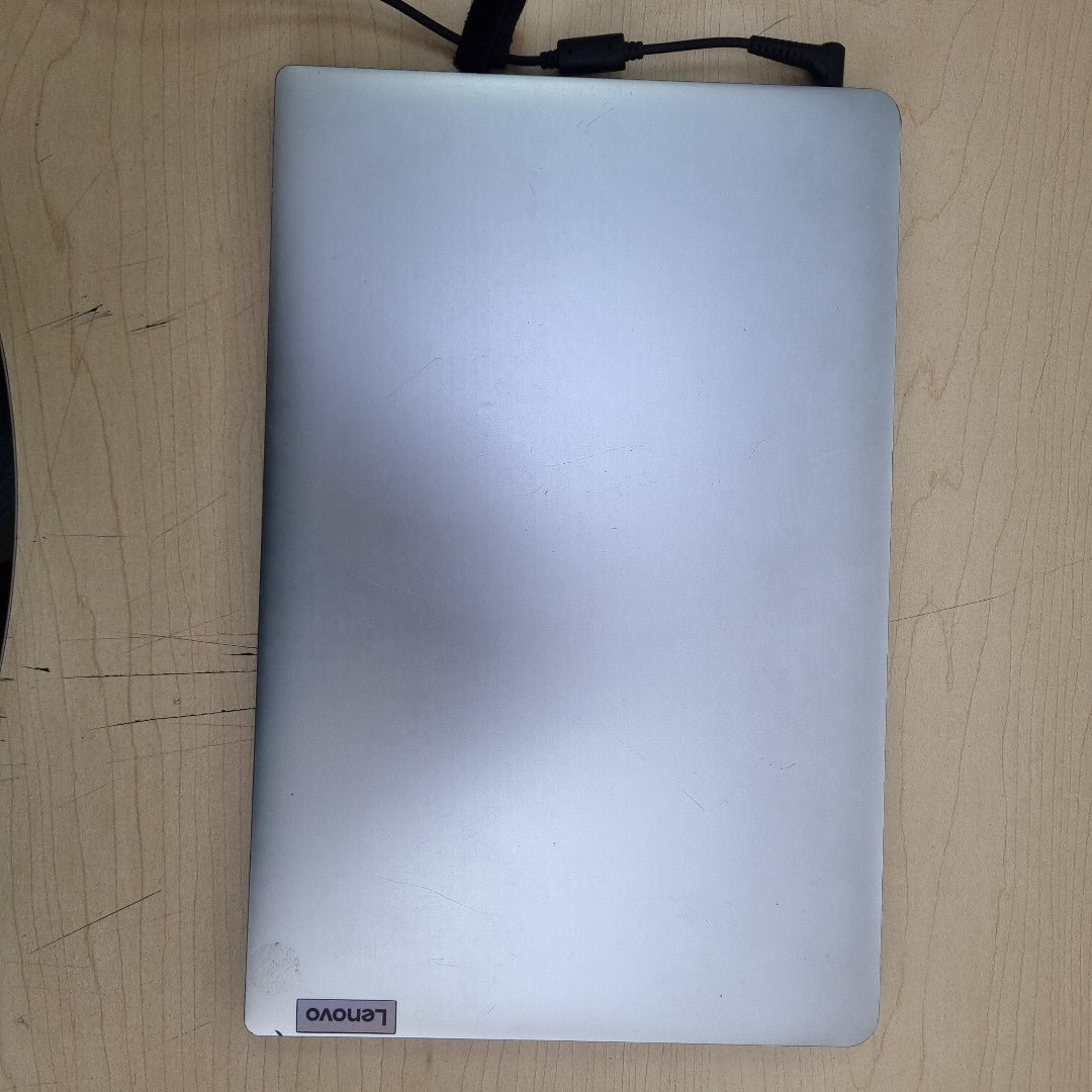 LAPTOP LENOVO IDEAPAD 1 15IGL7 (2024) 256 GB SSD 8 GB RAM (SEMINUEVO)