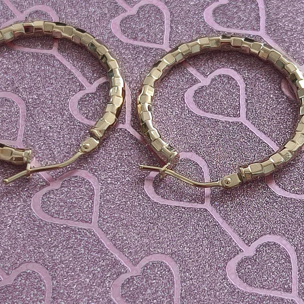 ARRACADAS PAR ORO 14 K 1.5 GRMS (SEMINUEVO)