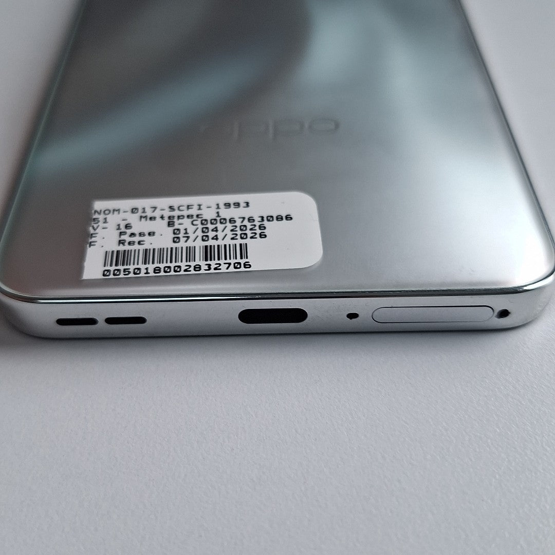 CELULAR OPPO   RENO12 5G CPH2625 (2024) 512 GB 12 GB RAM (SEMINUEVO)