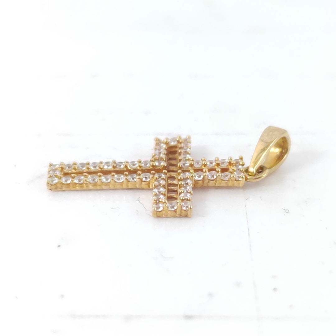 CRUZ, DIJE ORO 18 K 1.4 GRMS (SEMINUEVO)
