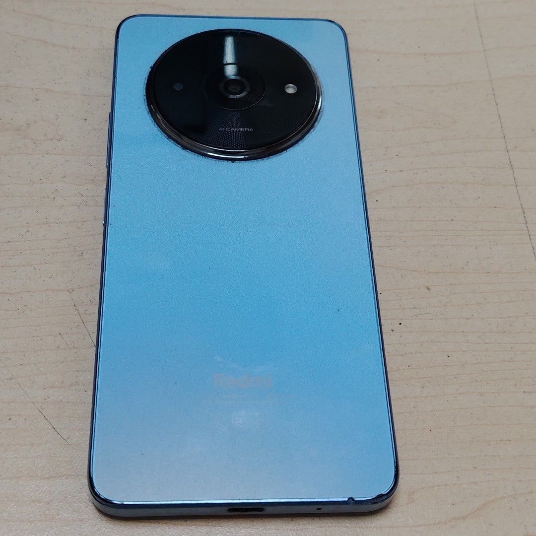 CELULAR XIAOMI REDMI A3 2312CRNCCL (2024) 64 GB 2 GB RAM (SEMINUEVO)