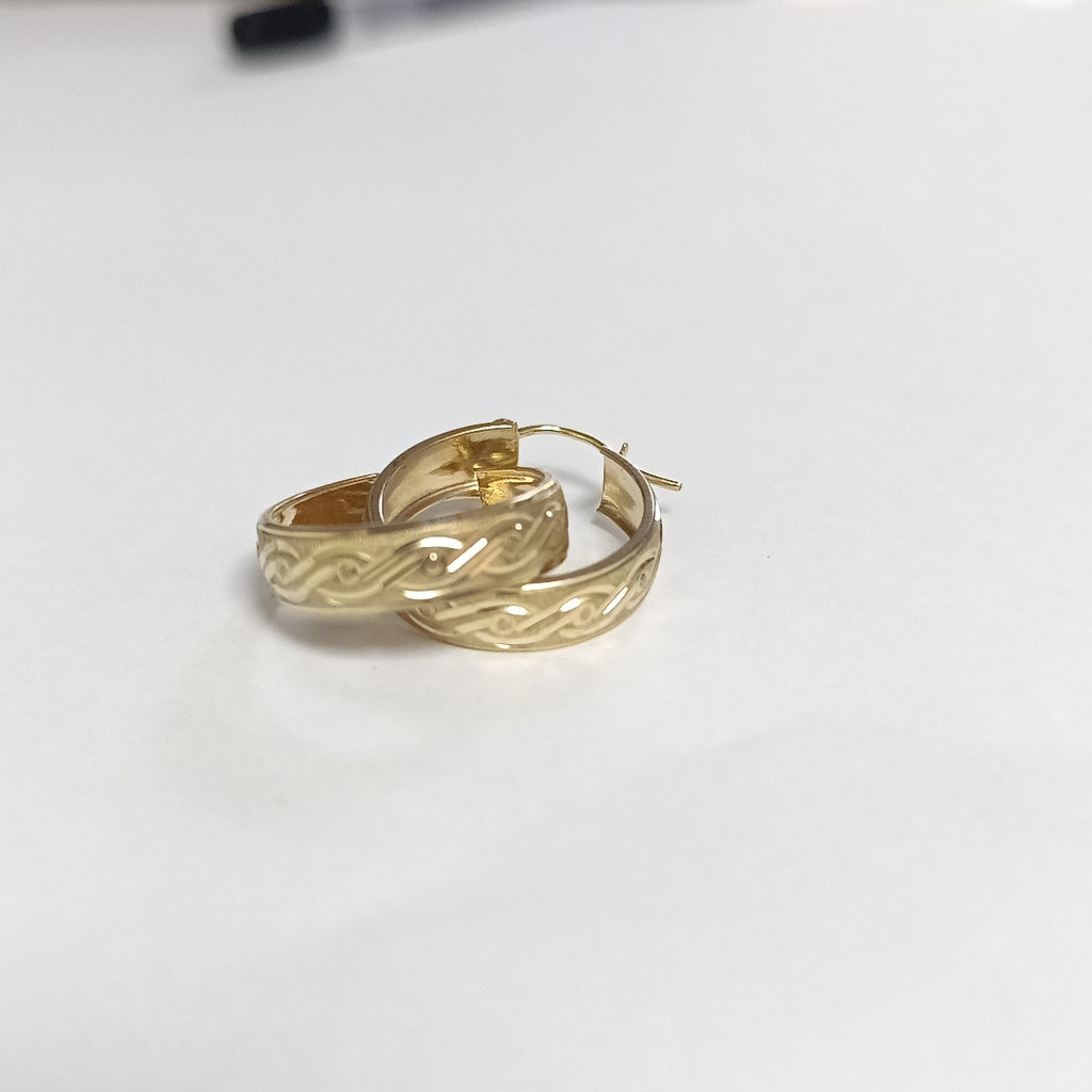 ARRACADAS PAR ORO 10 K 2.9 GRMS (SEMINUEVO)
