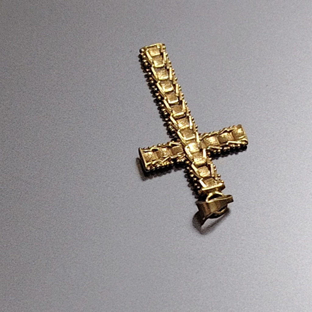 CRUZ ORO 18 K 3.3 GRMS (SEMINUEVO)