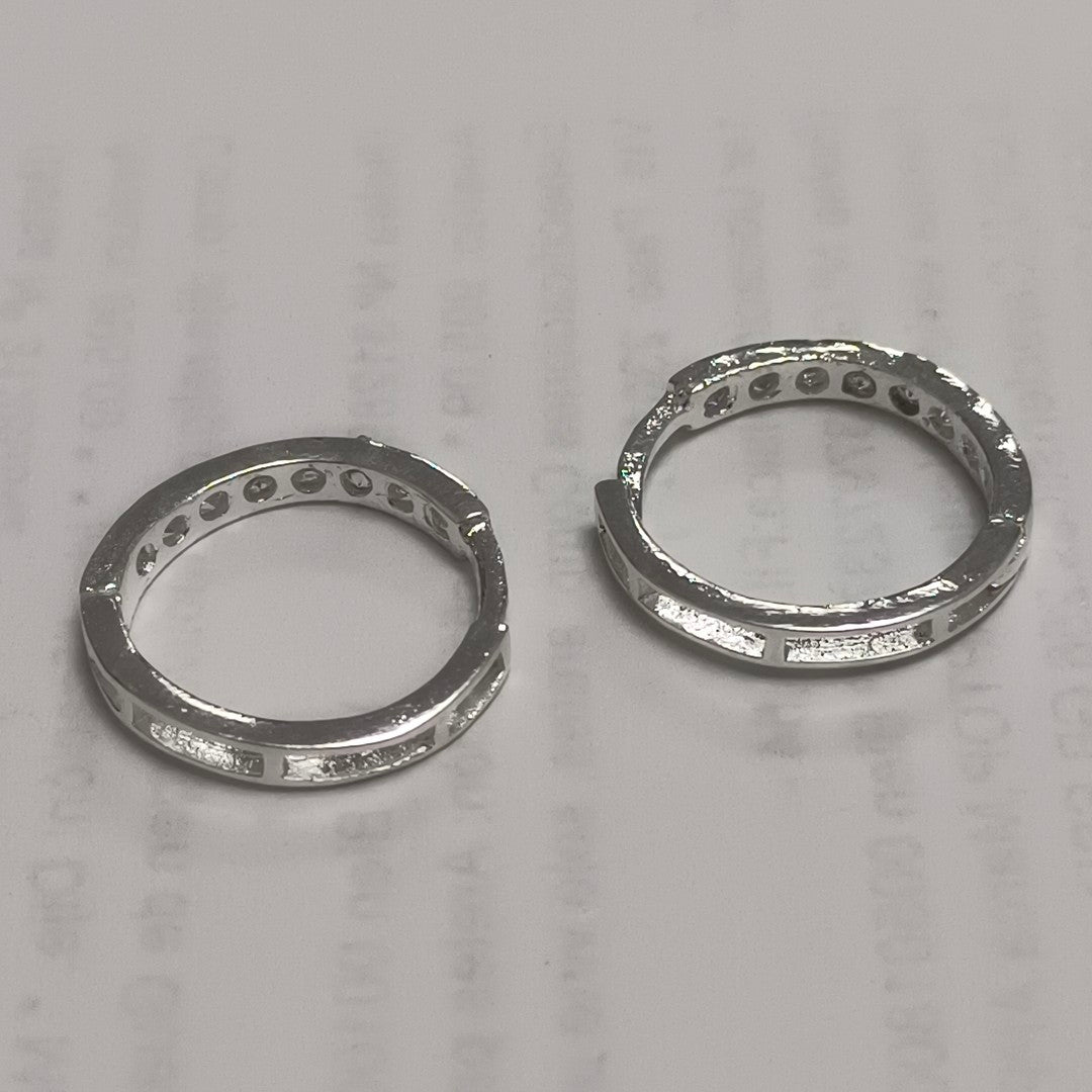 ARRACADAS C/CIRCONIAS PLATA .925 2.1 GR (NUEVO)