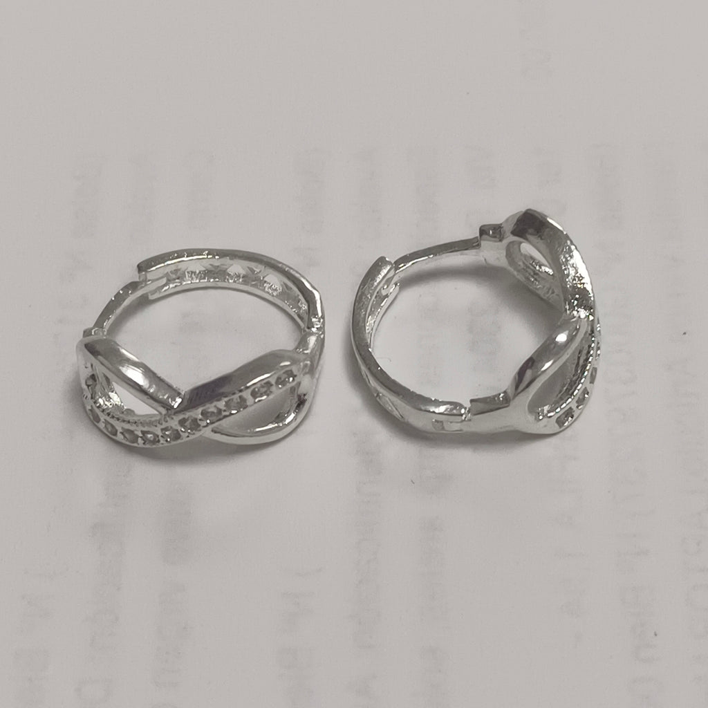HUGGIES INFINITO CIRCONIAS PLATA .925 2.4 GR (NUEVO)
