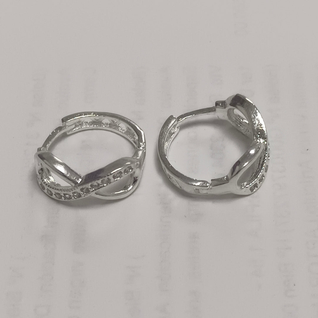 HUGGIES INFINITO CIRCONIAS PLATA .925 2.4 GR (NUEVO)