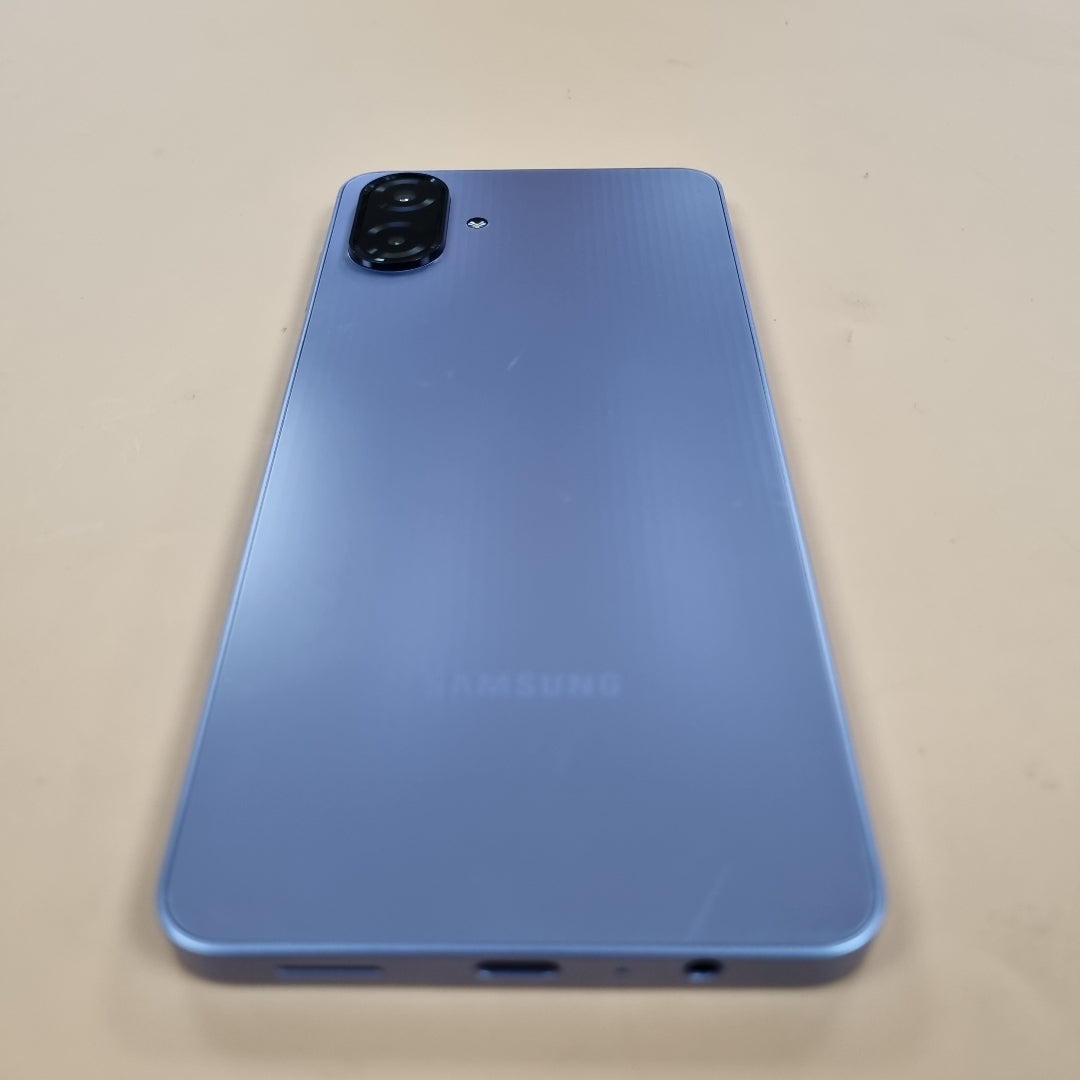 CELULAR SAMSUNG GALAXY A07 SM-A075M (2025) 64 GB 4 GB RAM (SEMINUEVO)