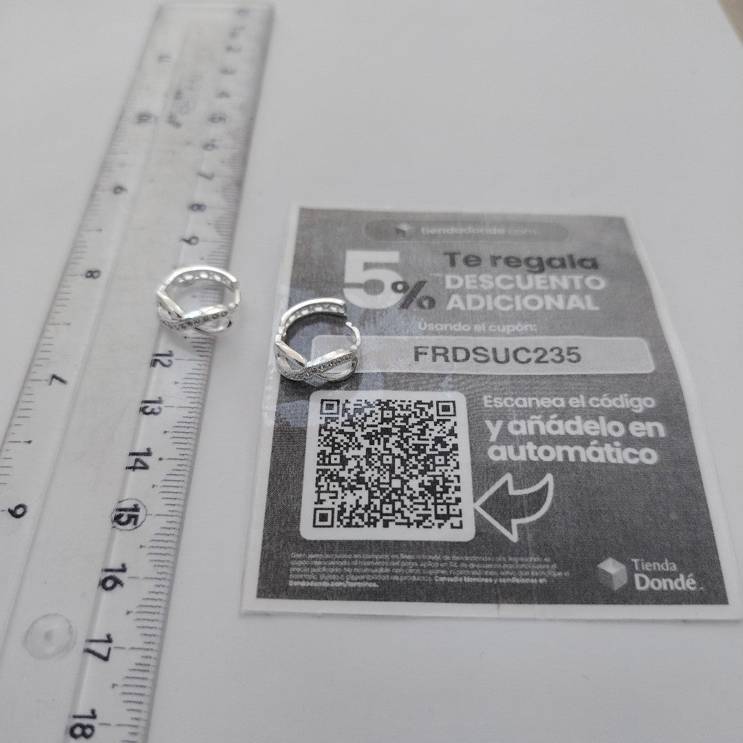 HUGGIES INFINITO CIRCONIAS PLATA .925 2.4 GR (NUEVO)