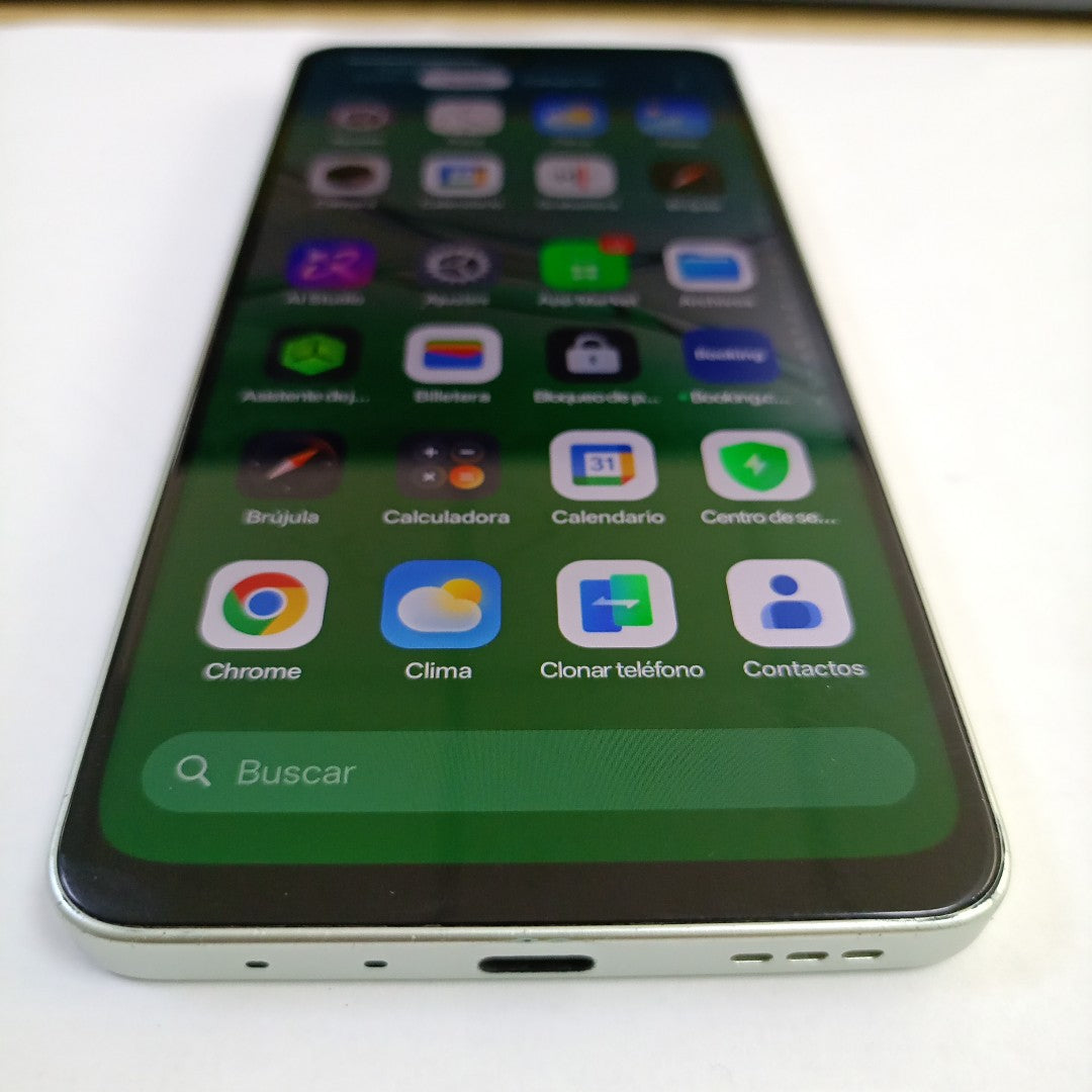 CELULAR OPPO  A5 PRO CPH2711 (2025) 256 GB 8 GB RAM (SEMINUEVO)