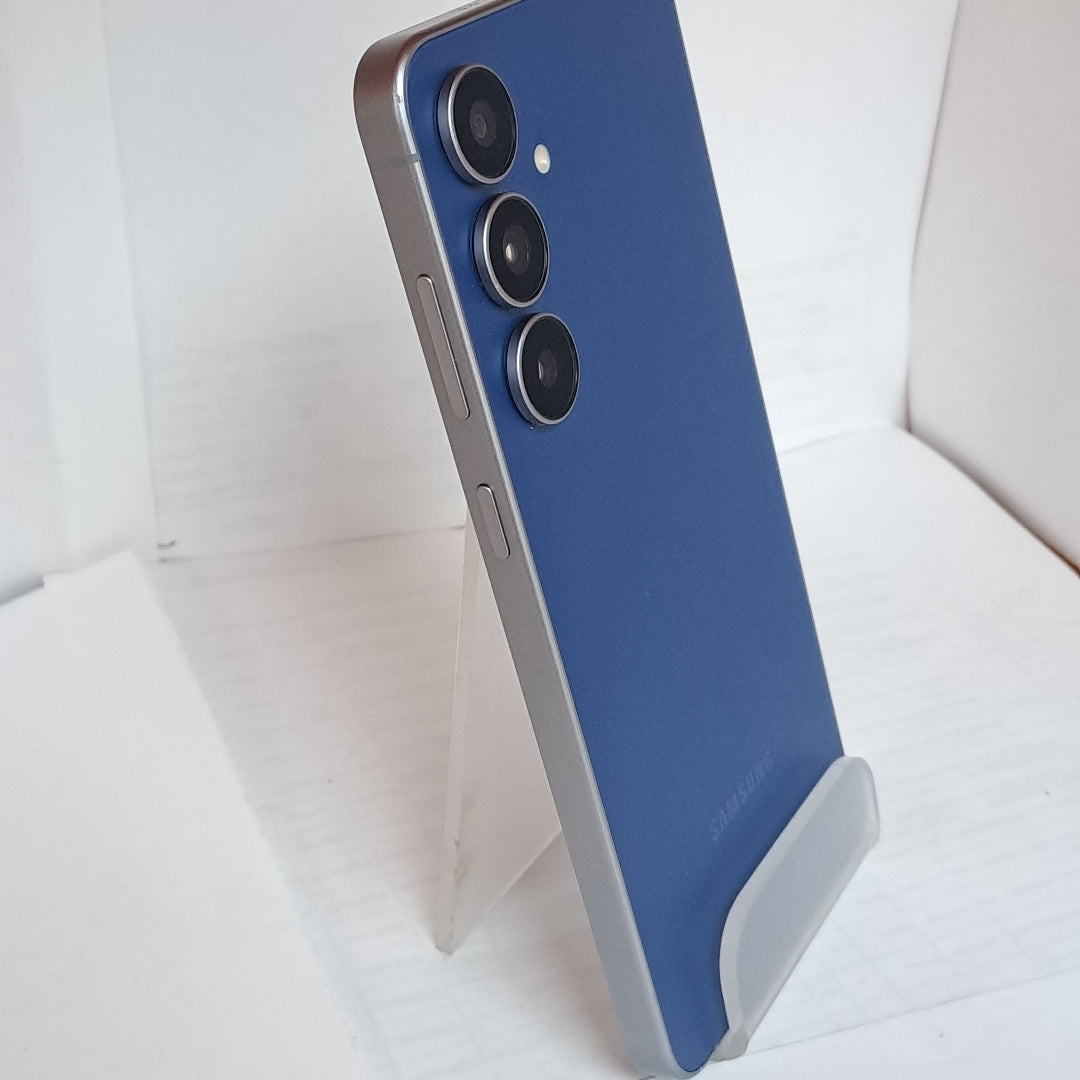 CELULAR SAMSUNG GALAXY S25 FE SM-S731B (2025) 256 GB 8 GB RAM (SEMINUEVO)