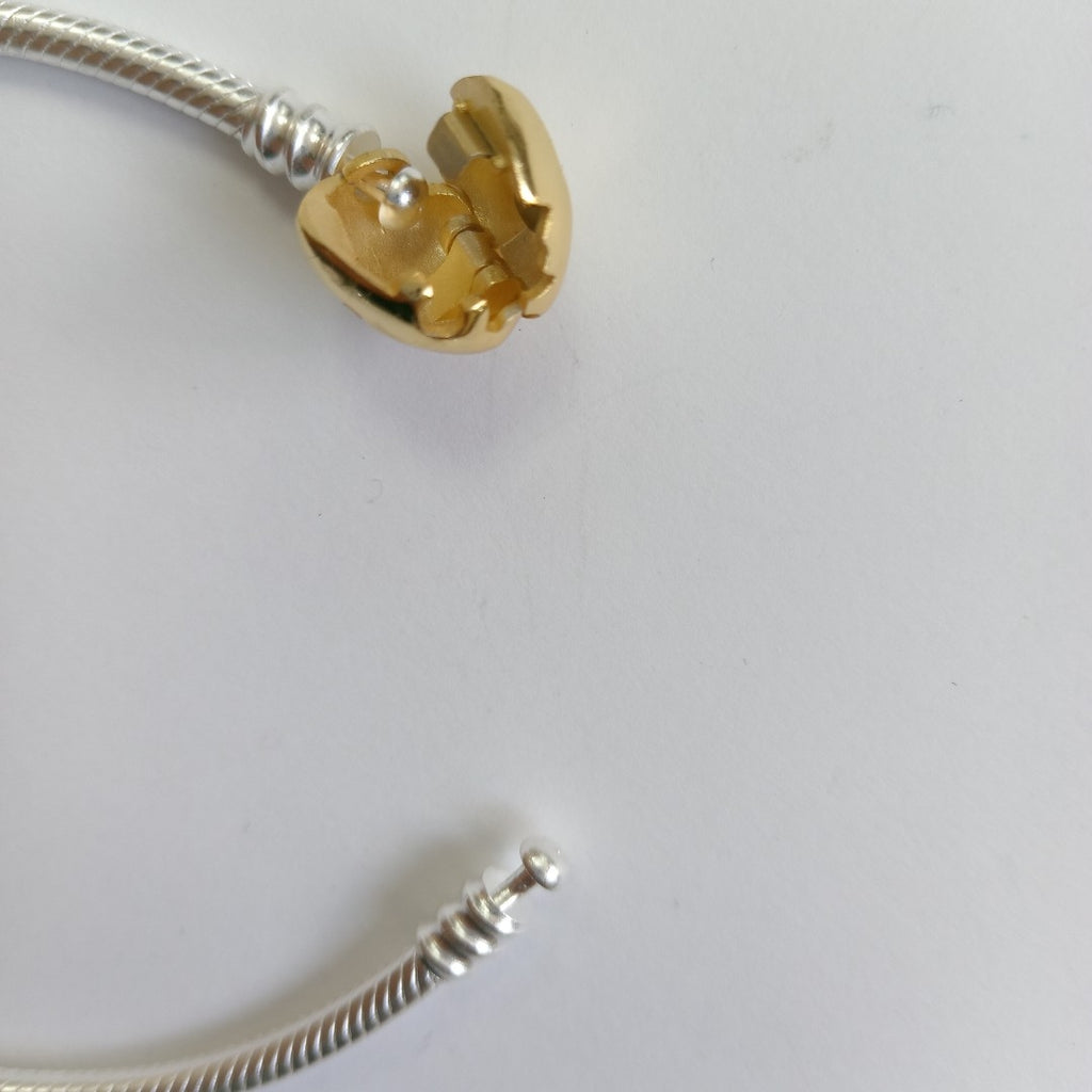PULSERA TEJIDO ARTICULADA CON CHARMS PLATA .925 18 CM 19.1 GR (NUEVO)