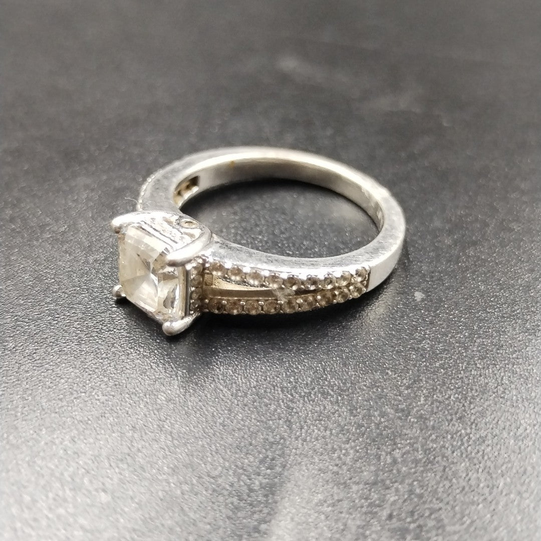 ANILLITO ORO BLANCO 10 K 4,60 GRMS (SEMINUEVO)