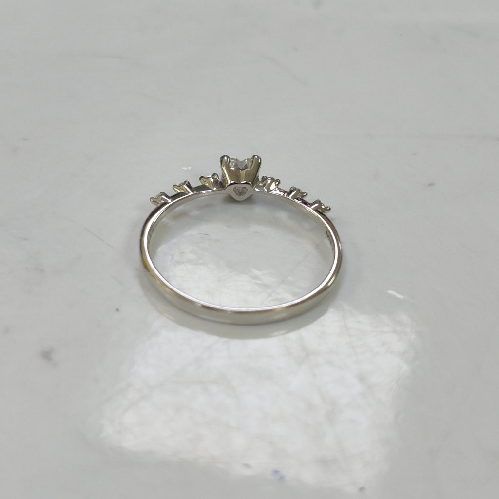 ANILLITO ORO BLANCO 10 K 1,30 GRMS (SEMINUEVO)