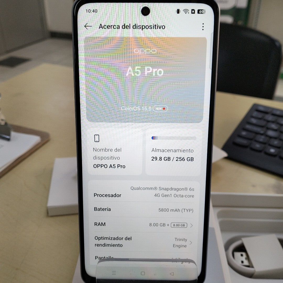 CELULAR OPPO  A5 PRO CPH2711 (2025) 256 GB 8 GB RAM (SEMINUEVO)