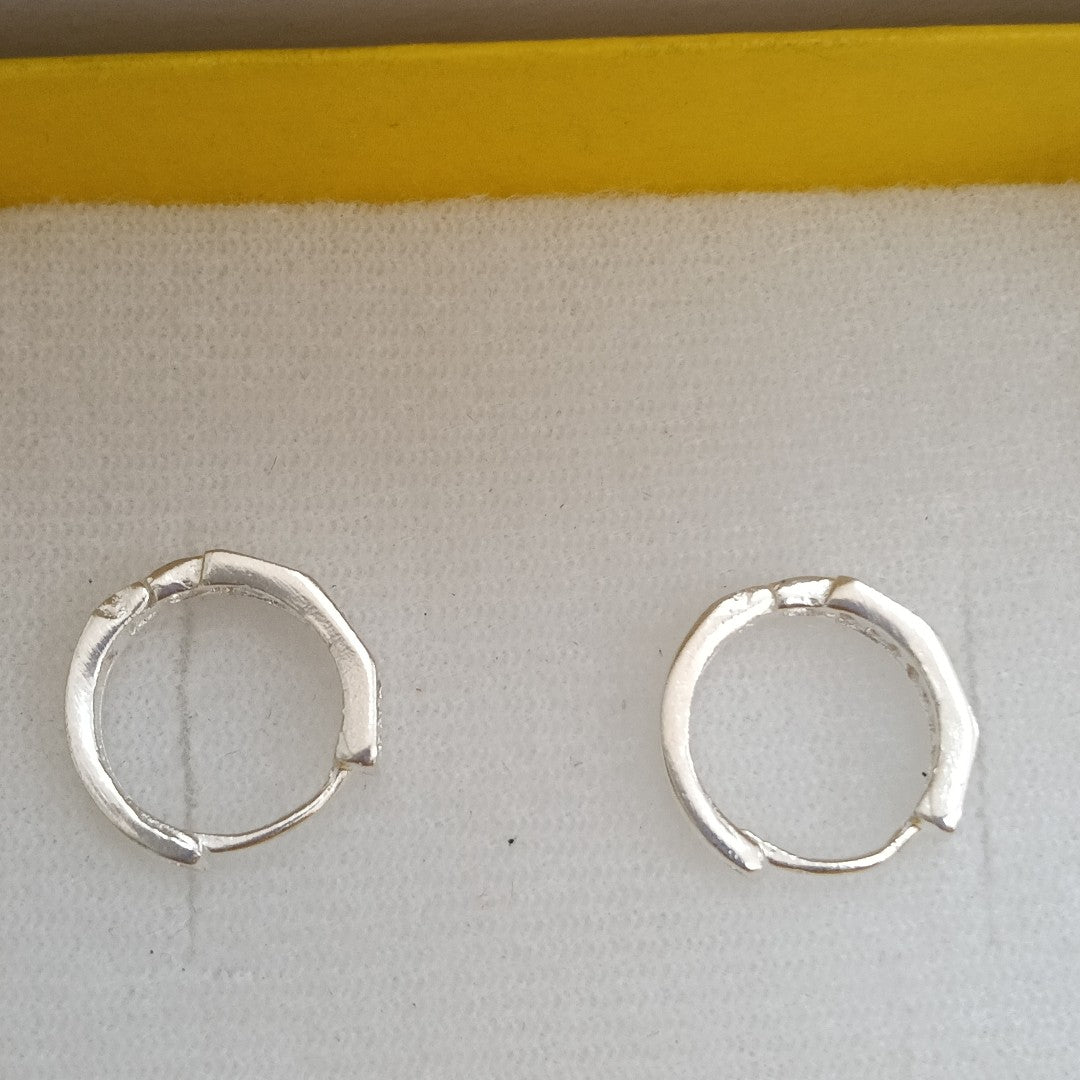 ARRACADAS C/CIRCONIAS PLATA .925 2.6 GR (NUEVO)