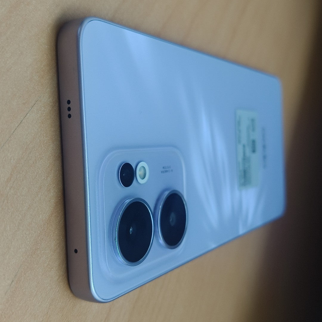 CELULAR OPPO  RENO 13F 5G CPH2699 (2025) 256 GB 12 GB RAM (SEMINUEVO)