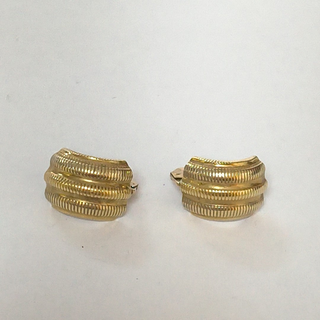 ARRACADAS PAR ORO 10 K 2.1 GRMS (SEMINUEVO)