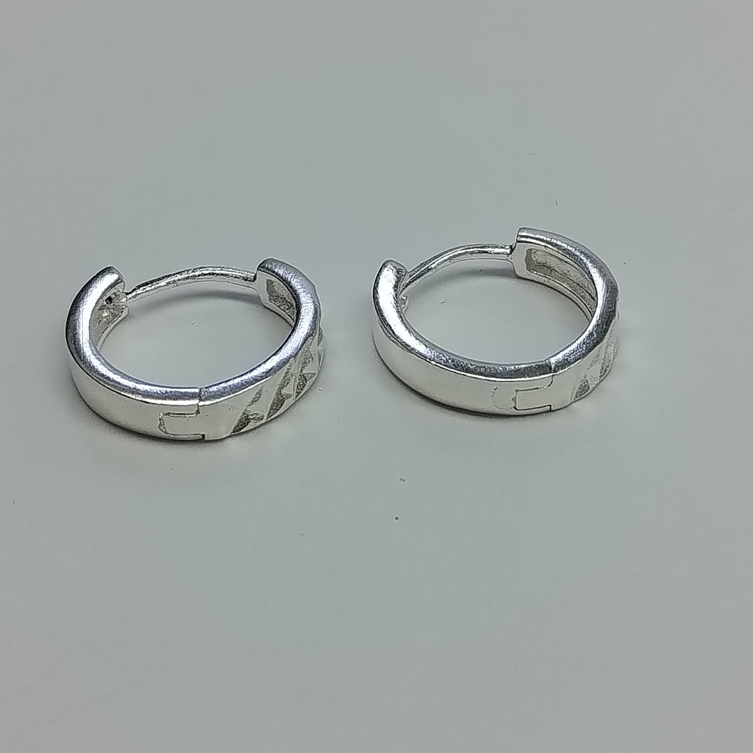 ARRACADAS LABRADAS PLATA .925 3.2 GR (NUEVO)