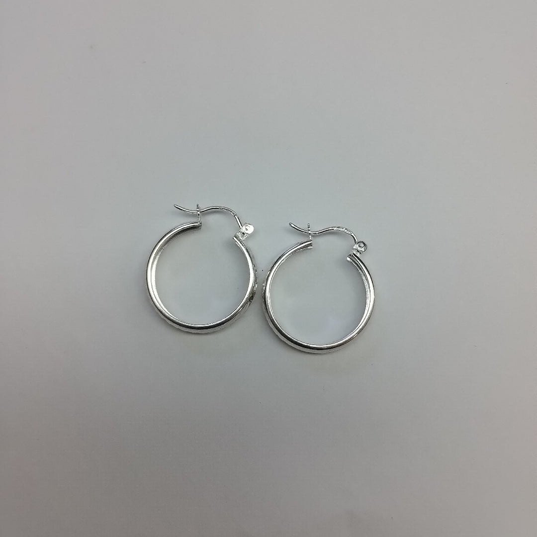 PAR ARRACADAS LABRADAS PLATA .925 2.4 GR (NUEVO)