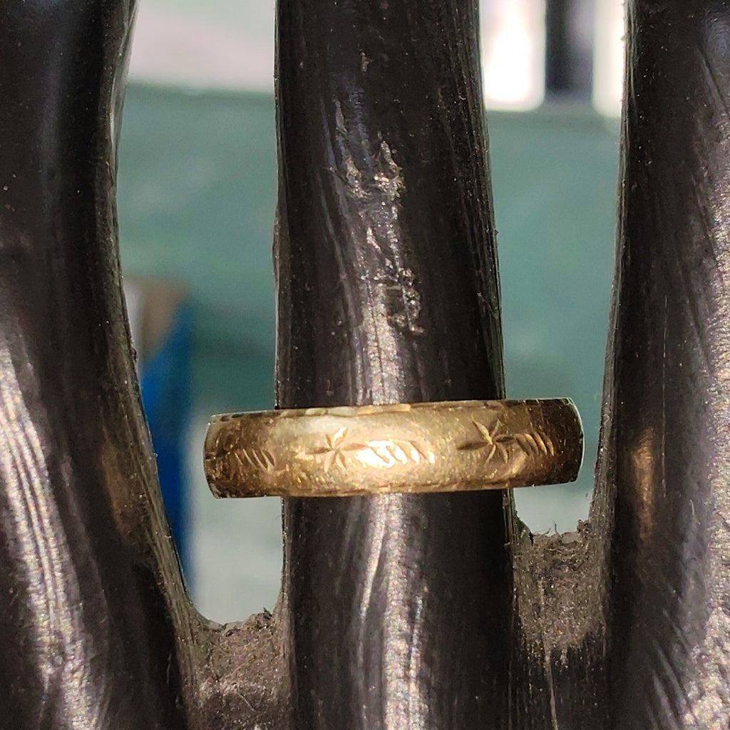 ANILLO ORO 10 K 1.8 GRMS (SEMINUEVO)