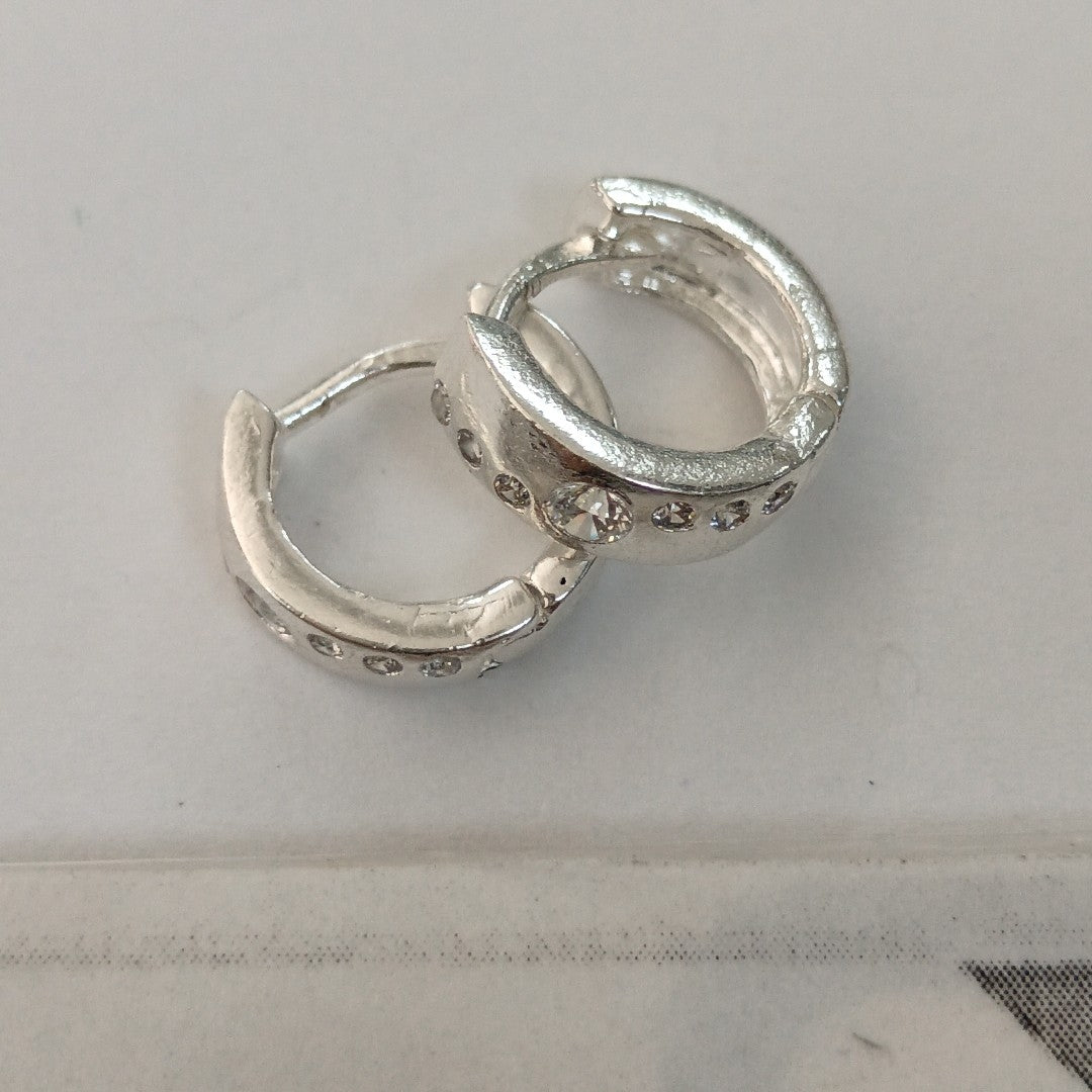 ARRACADAS C/CIRCONIAS PLATA .925 2.5 GR (NUEVO)