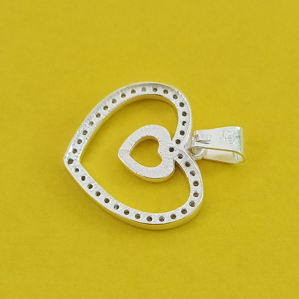 DIJE CORAZON C/CIRCONIAS PLATA .925 2.7 GR (NUEVO)