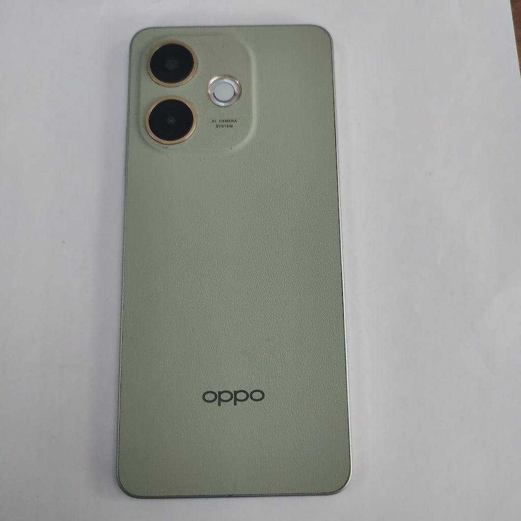 CELULAR OPPO  A5 PRO CPH2711 (2025) 256 GB 8 GB RAM (SEMINUEVO)