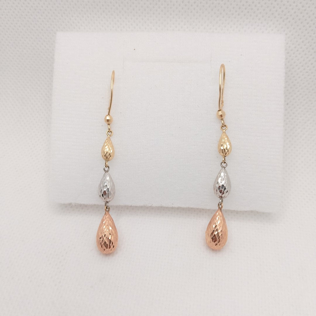 ARETES PAR ORO COMBINADO 14 K 2.6 GRMS (SEMINUEVO)