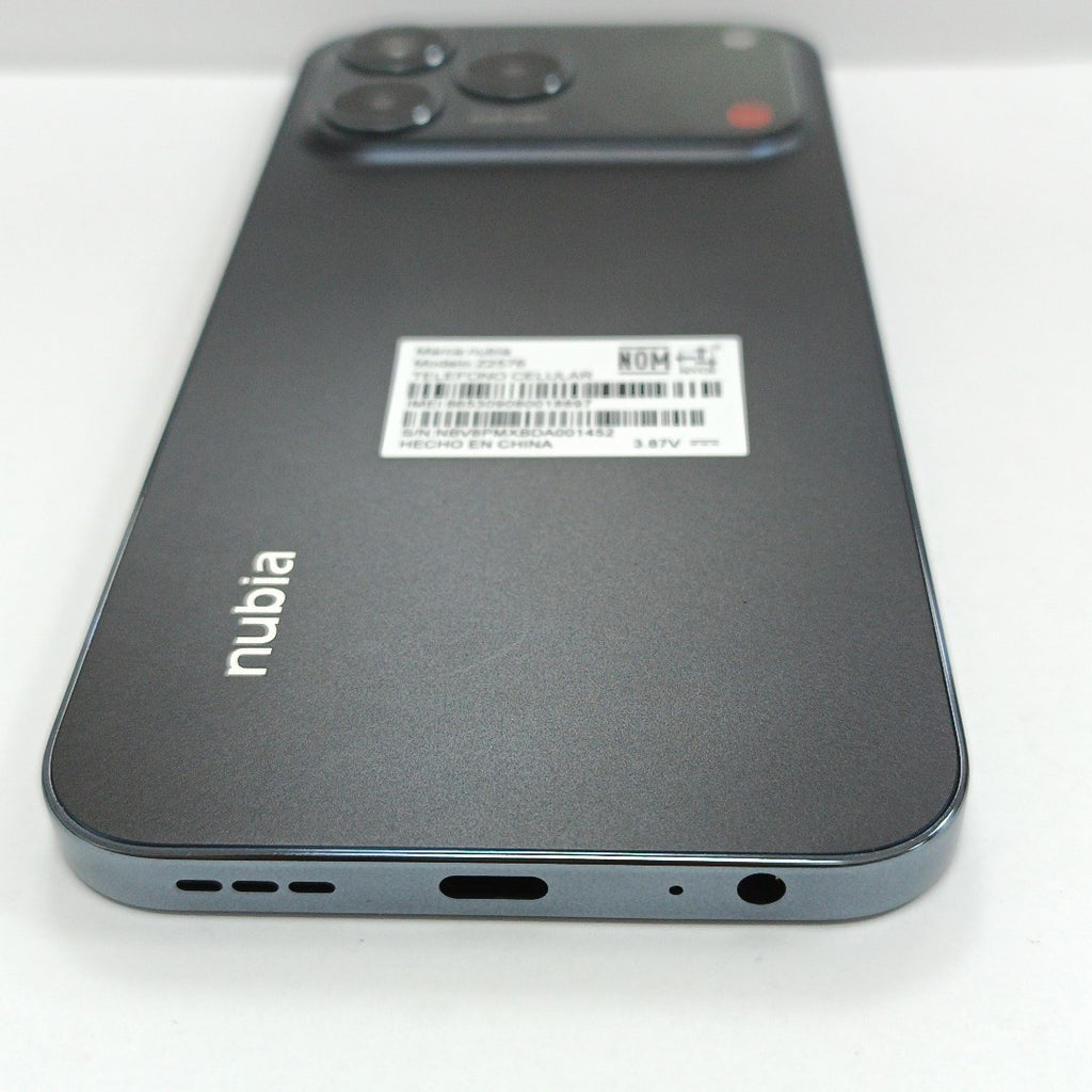 CELULAR NUBIA  V80 PRO Z2576 (2025) 256 GB 8 GB RAM (SEMINUEVO)