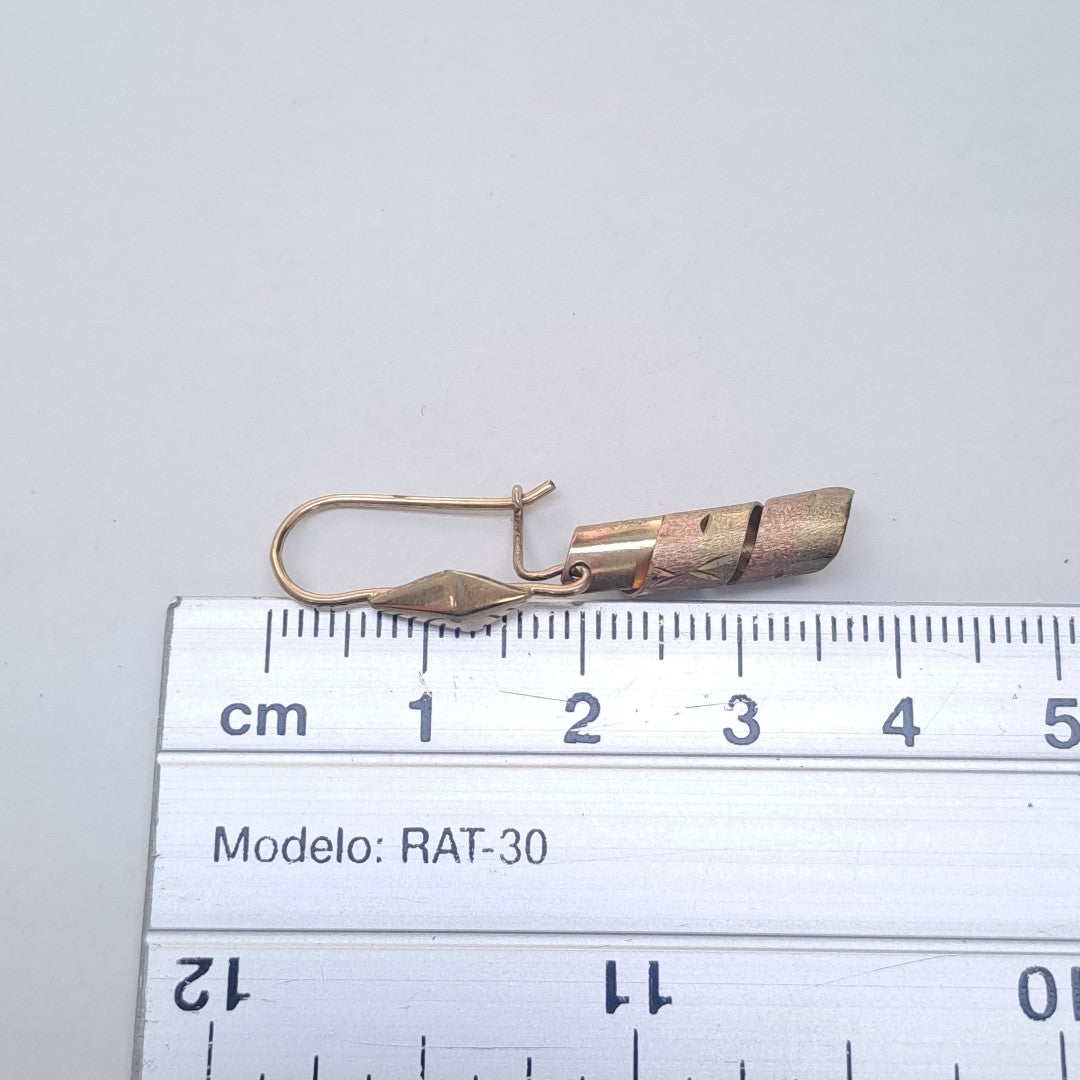 ARETES PAR ORO COMBINADO 10 K 2.3 GRMS (SEMINUEVO)