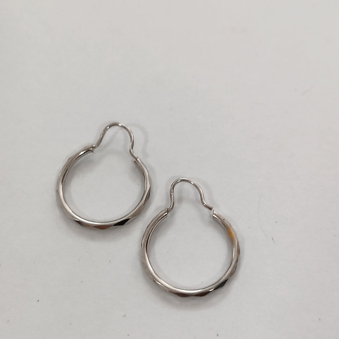 ARRACADAS PAR ORO, ORO BLANCO 14 K 1.3 GRMS (SEMINUEVO)