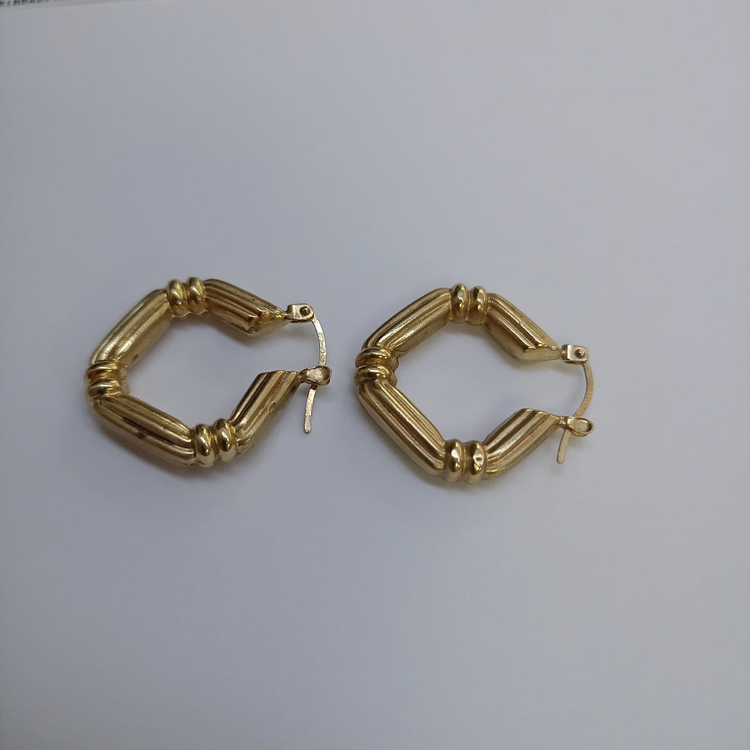ARRACADAS PAR ORO 10 K 3,00 GRMS (SEMINUEVO)