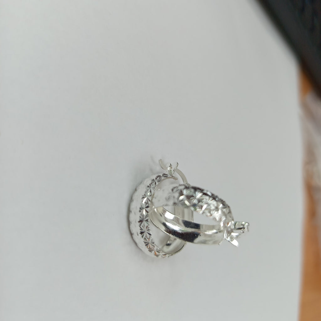 PAR ARRACADAS FACETADAS PLATA .925 3.4 GR (NUEVO)