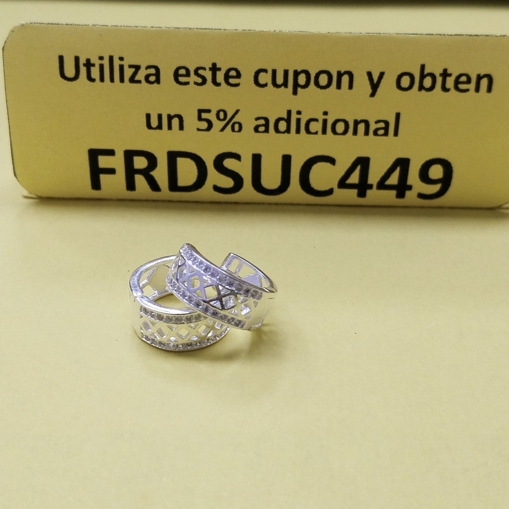 HUGGIES C/CIRCONIAS PLATA .925 2.7 GR (NUEVO)