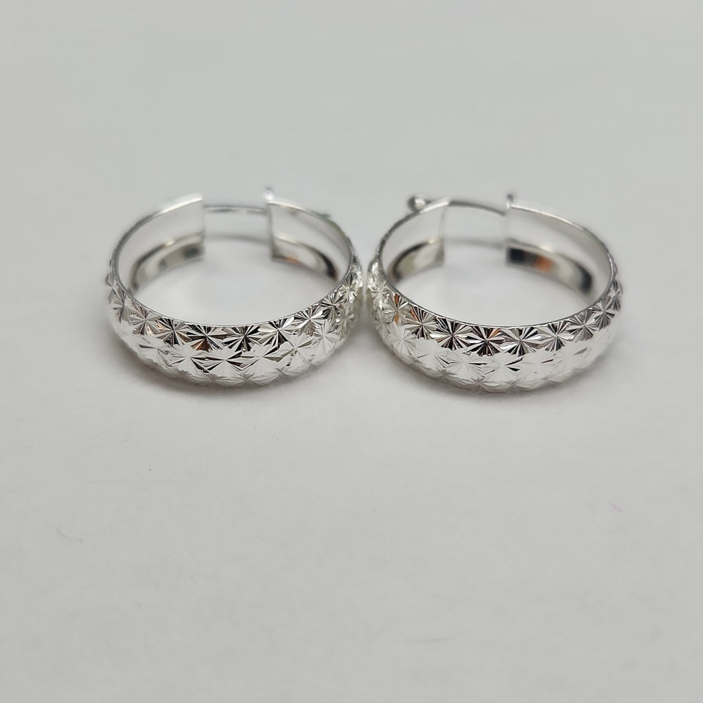 PAR ARRACADAS FACETADAS PLATA .925 3.3 GR (NUEVO)