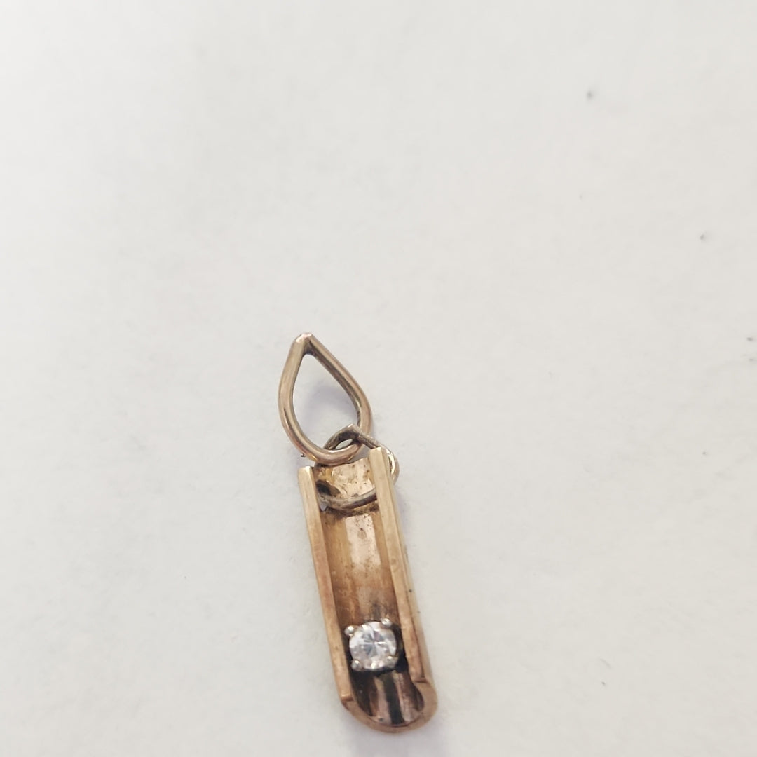 DIJE ORO 14 K 1.9 GRMS (SEMINUEVO)
